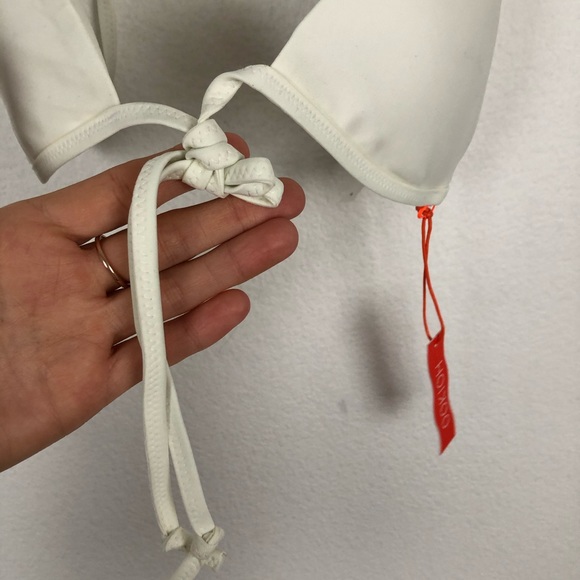 Ookioh Swimwear Santos Triangle Bikini Top XS - Picture 4 of 10